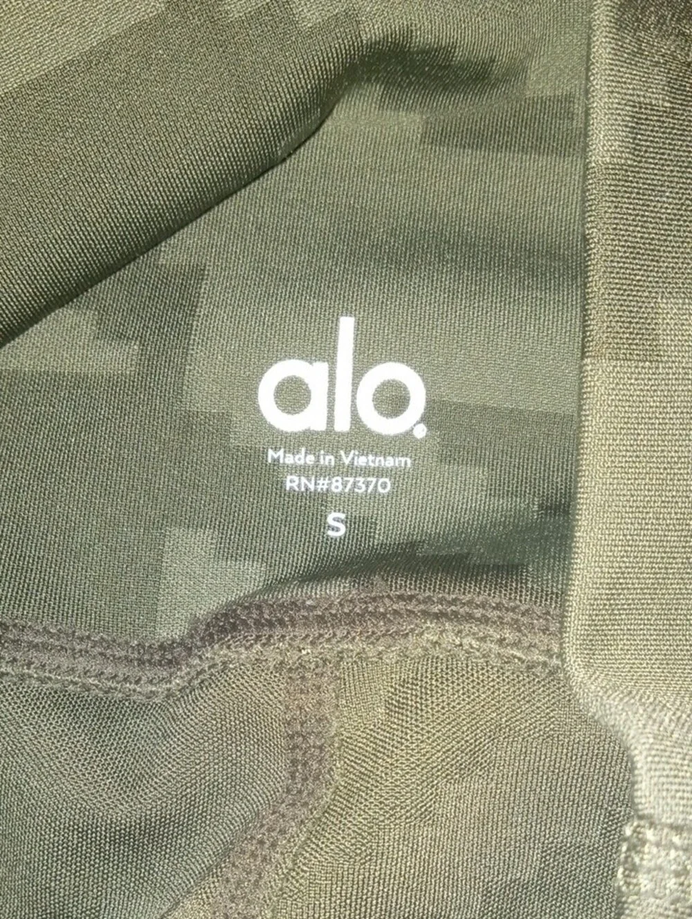 Alo 2 Women’s Moto-Style Leggings in Mauve